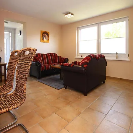 Ferienhaus, Plau Am See, Cleaning Included * プラウ・アム・ゼー